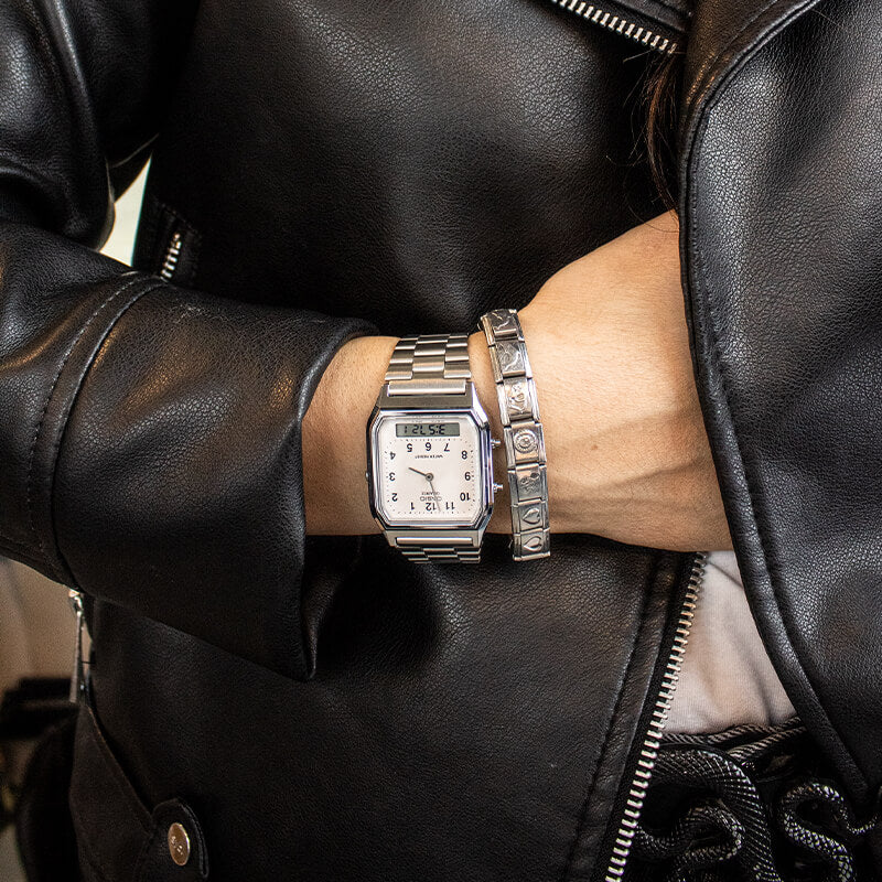 Reloj Casio Análogo Unisex AQ-230A-7B