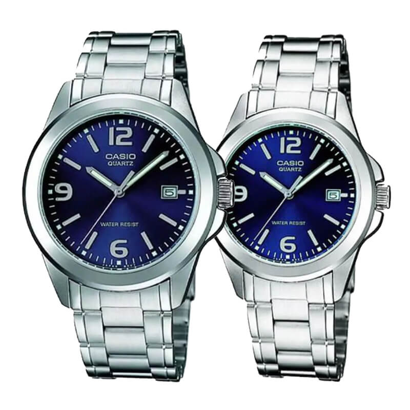 Pack Casio Pareja 1215A – Un Match de Estilo en Esfera Azul