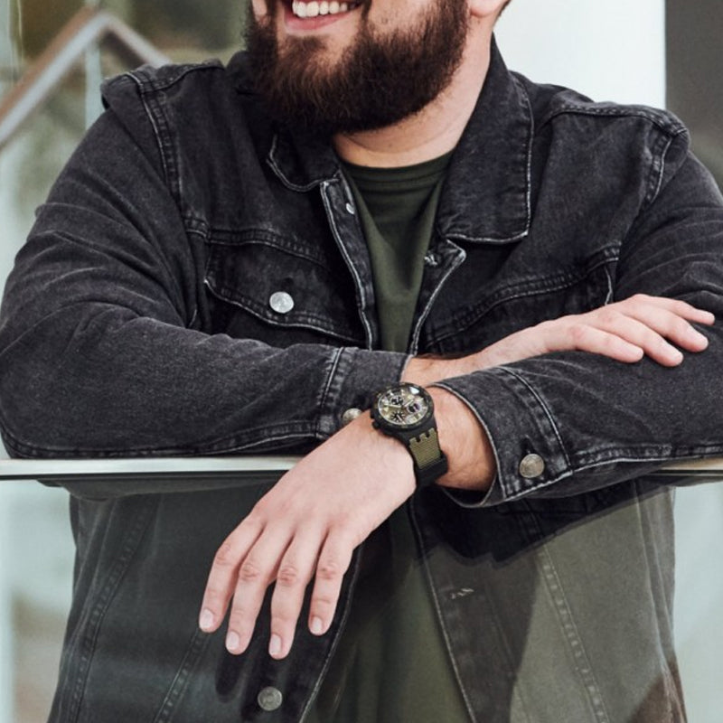 Reloj Análogo Swatch Hombre SUSB105