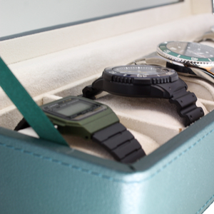 Organizador de 6 Relojes Verde con Interiores Beige