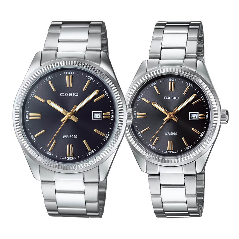 Pack Relojes Casio Clásicos en Acero con Detalles Dorados – Para Él y Ella